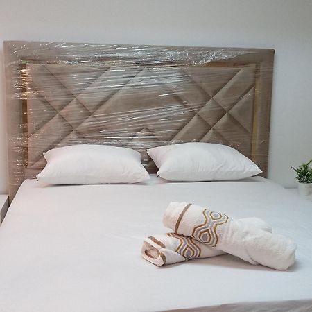 Amazing Appartement Au Centre Ville En Face Hilton & Gare Train De Tgv De Tanger 2N Luaran gambar