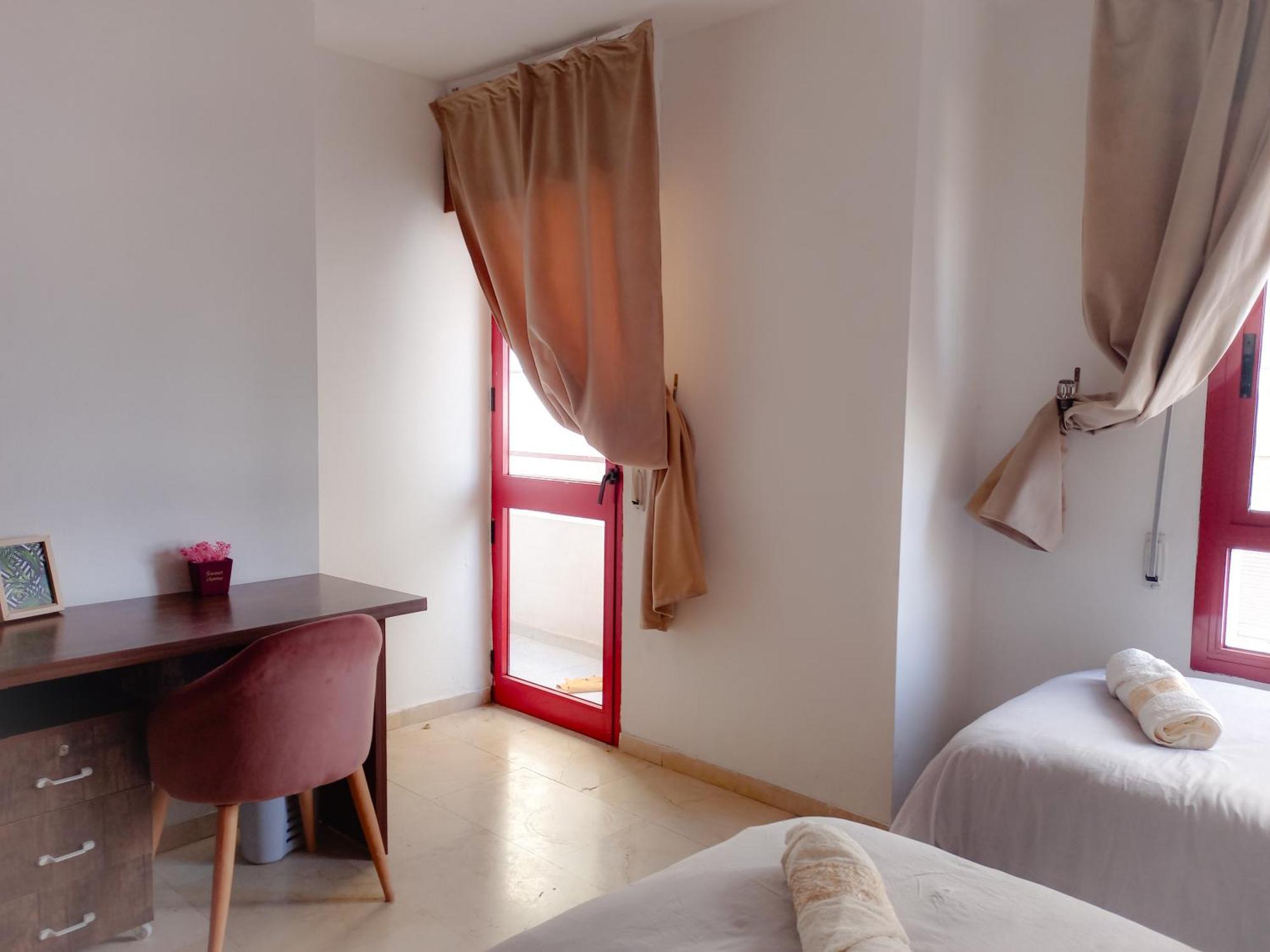 Amazing Appartement Au Centre Ville En Face Hilton & Gare Train De Tgv De Tanger 2N Luaran gambar